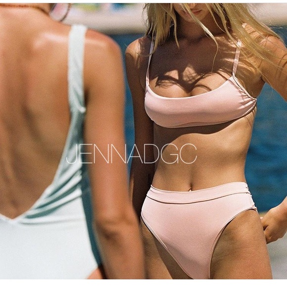 L*Space Gemma top and Frenchi bottom in desert NWT - Picture 4 of 12